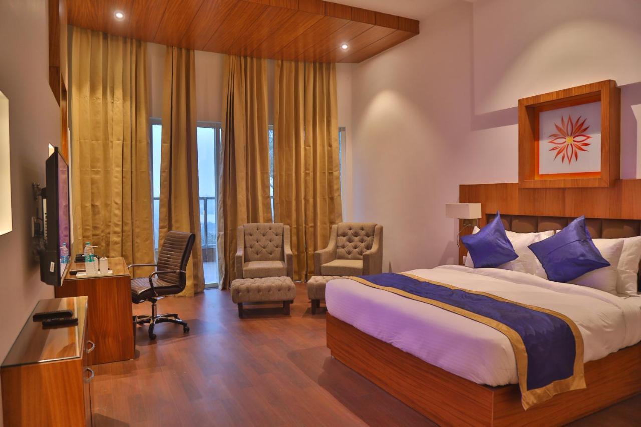 Aveo By Amatra, Gateway To Corbett Hotel Kashipur ภายนอก รูปภาพ